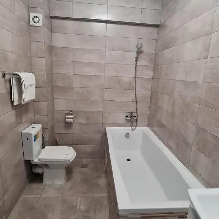 Brizza Mamaia Nord 11 公寓 *